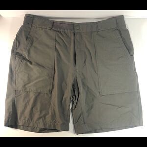 REI Co-Op Hiking Outdoors Shorts,Olive Green Reg. fit,lightweight Men’s 40